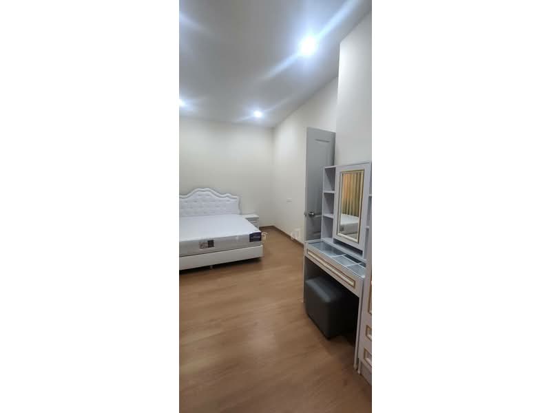 เช่าทาวน์โฮม 2 ชั้น Neo home พร้อมเฟอร์ครบ, Nakhon Ratchasima, Mun Wai, Muang Nakhon Ratchasima, Nakhon Ratchasima, 4 Bedrooms, 170 sqm, Townhouse For Rent, by วิรณี, 500413252 - DDproperty.com