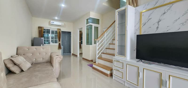 เช่าทาวน์โฮม 2 ชั้น Neo home พร้อมเฟอร์ครบ, นครราชสีมา, หมื่นไวย, เมืองนครราชสีมา, นครราชสีมา, 170 ตร.ม., ทาวน์เฮ้าส์ ให้เช่า, โดย วิรณี, 500413252 - DDproperty.com