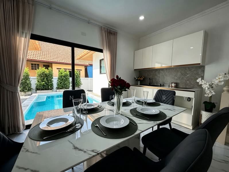 Srisuk Villa Pattaya, Chon Buri (Pattaya), Nong Pru, Bang Lamung (Pattaya), Chon Buri (Pattaya), 4 Bedrooms, 300 sqm, Villa For Sale, by Connex Property, 500413293 - DDproperty.com