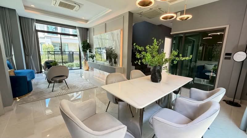 Bangkok Boulevard Signature Ramintra-Watcharapol, Bangkok, Chatu Chot 3 Alley, O-Ngoen, Sai Mai, Bangkok, 5 Bedrooms, 315 sqm, Single Detached House For Sale, by Nattakan nueaiam, 500413296 - DDproperty.com