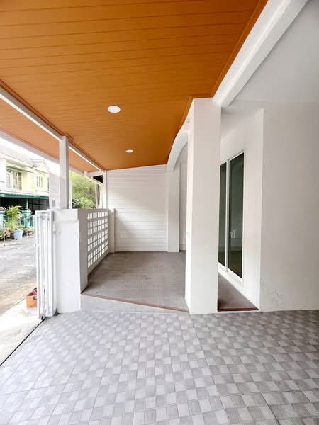บุศรินทร์ รังสิต : Busarin Rangsit, ปทุมธานี, คูคต, ลำลูกกา, ปทุมธานี, 72 ตร.ม., ทาวน์เฮ้าส์ ขาย, โดย อนุชิต โพธิ์ชัย, 500413327 - DDproperty.com