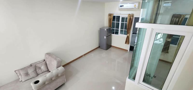 เช่าทาวน์โฮม 2 ชั้น พร้อมเฟอร์ครบในเมือง, Nakhon Ratchasima, Mun Wai, Muang Nakhon Ratchasima, Nakhon Ratchasima, 3 Bedrooms, 170 sqm, Townhouse For Rent, by วิรณี, 500413339 - DDproperty.com