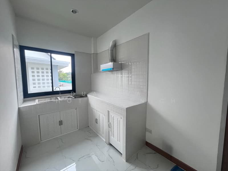 Sunday House, Chiang Mai, San Sai Luang, San Sai, Chiang Mai, 2 Bedrooms, 120 sqm, Single Detached House For Sale, by Duangrat Phothiphanich, 500413399 - DDproperty.com
