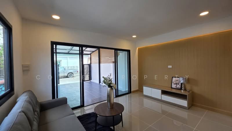 Lapawan 5, Nonthaburi, Bang Rak Noi, Muang Nonthaburi, Nonthaburi, 3 Bedrooms, 21 sqm, Townhouse For Sale, by Connex Property, 500413404 - DDproperty.com
