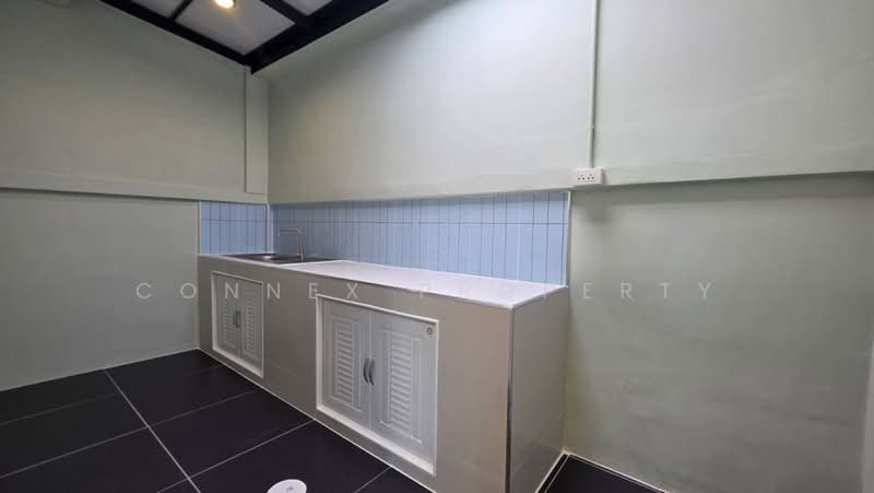 Lapawan 5, Nonthaburi, Bang Rak Noi, Muang Nonthaburi, Nonthaburi, 3 Bedrooms, 21 sqm, Townhouse For Sale, by Connex Property, 500413404 - DDproperty.com