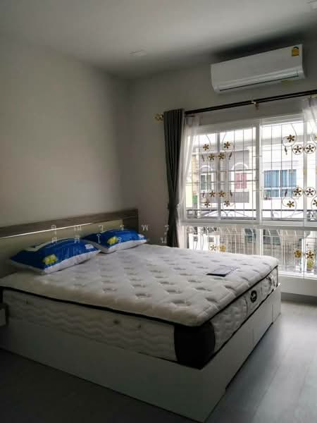 The Verona Village Rama 9-New Krungthepkrita, Bangkok, Patthana Chonabot 3 Road, Khlong Song Ton Nun, Lat Krabang, Bangkok, 2 Bedrooms, 140 sqm, Townhouse For Rent, by คุณวรพรรษสร ศศิโรจน์โสภณ, 500413407 - DDproperty.com