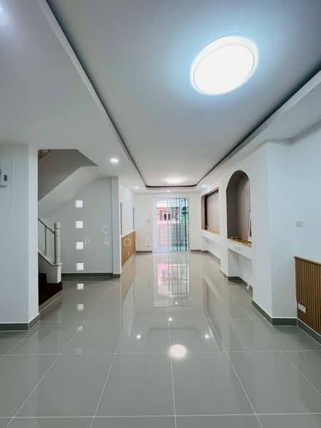 Warangkun Khlong 3 Village, Pathum Thani, Lam Luk Ka, Pathum Thani, 3 Bedrooms, 72 sqm, Townhouse For Sale, by Connex Property, 500413415 - DDproperty.com