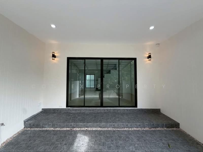 Supalai Park Ville 2 Phaholyothin-Ramintra KM.1, Bangkok, Phaholyothin 48 Road (Intersection 33), Anusaowari, Bang Khen, Bangkok, 4 Bedrooms, 180 sqm, Single Detached House For Sale, by Connex Property, 500413428 - DDproperty.com