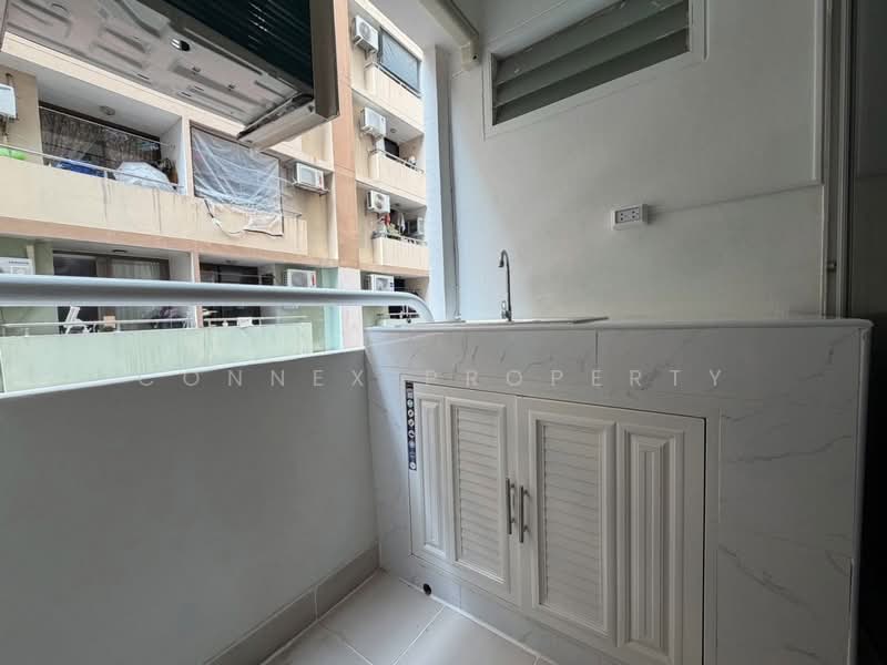 Ratchada City Condominium, Bangkok, 98 Pracha Rat Bamphen 7 Alley, Huai Khwang, Bangkok, 1 Bedroom, 32 sqm, Condo For Sale, by Connex Property, 500413443 - DDproperty.com