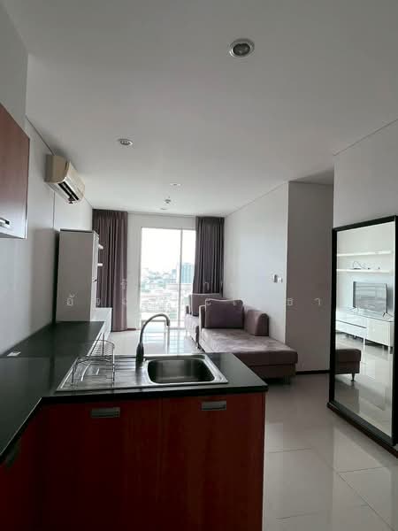 Villa Sathorn, Bangkok, 5 KrungThonBuri Road, Khlong Ton Sai, Khlong San, Bangkok, 1 Bedroom, 50 sqm, Condo For Rent, by รัชกานต์ อัจฉริยะโพธา, 500413463 - DDproperty.com