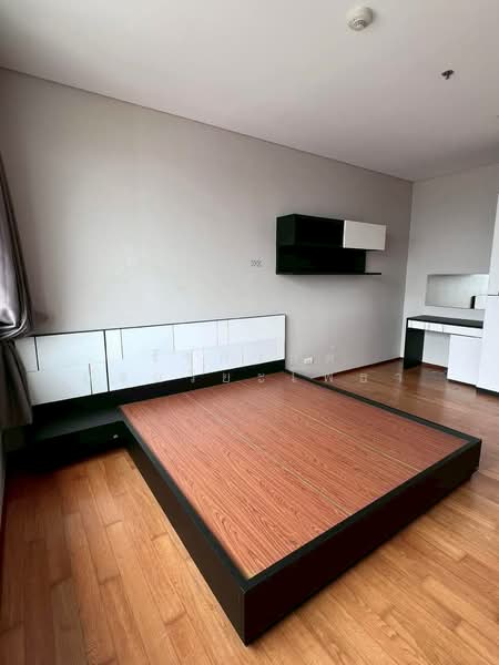 Villa Sathorn, Bangkok, 5 KrungThonBuri Road, Khlong Ton Sai, Khlong San, Bangkok, 1 Bedroom, 50 sqm, Condo For Rent, by รัชกานต์ อัจฉริยะโพธา, 500413463 - DDproperty.com