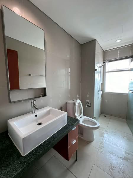 Villa Sathorn, Bangkok, 5 KrungThonBuri Road, Khlong Ton Sai, Khlong San, Bangkok, 1 Bedroom, 50 sqm, Condo For Rent, by รัชกานต์ อัจฉริยะโพธา, 500413463 - DDproperty.com