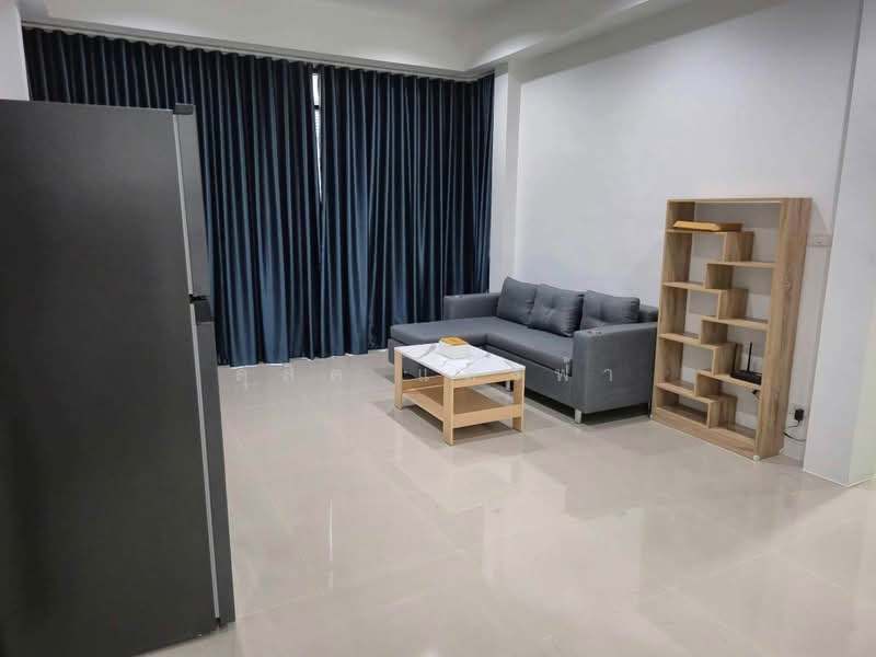 ให้เช่าบ้านแฝด ม.เดอะวิลเลจ8 สาย11 นิคมพัฒนา ระยอง, Rayong, Nikhom Pattana, Rayong, 2 Bedrooms, 100 sqm, Semi-Detached House (Twin House) For Rent, by Dusit Saengfa, 500413469 - DDproperty.com