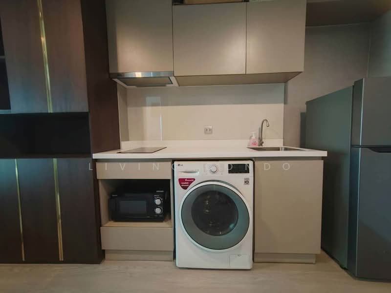 Life Ladprao, Bangkok, 992 Ladprao Road, Jom Phon, Chatuchak, Bangkok, 1 Bedroom, 35 sqm, Condo For Rent, by Living Condo, 500413480 - DDproperty.com