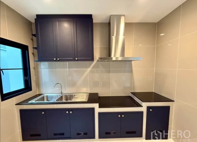 Setthasiri Don Mueang, Bangkok, 289 Soi Choet Wutthakat 9/1, Si Khan, Don Mueang, Bangkok, 4 Bedrooms, 249 sqm, Single Detached House For Rent, by Hero Realtor Co., Ltd., 500413523 - DDproperty.com