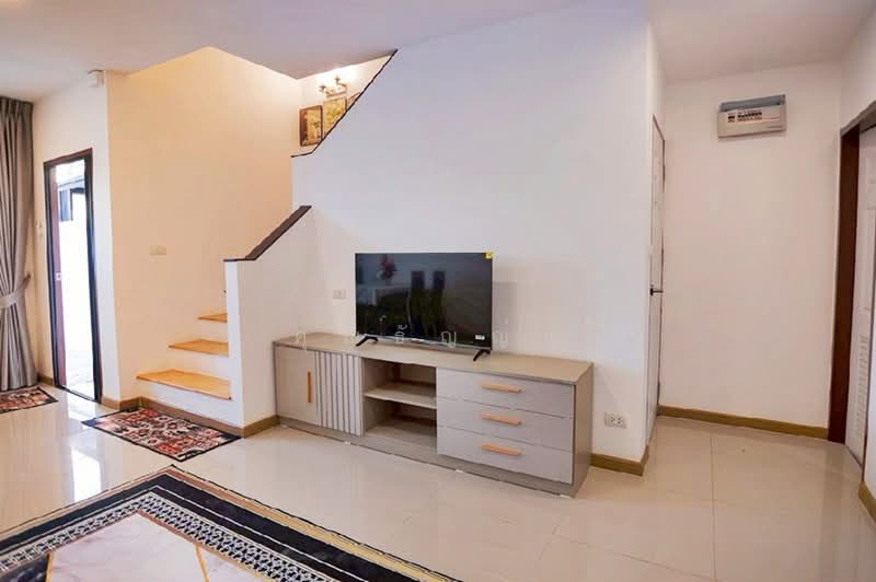 ซอยลาดพร้าว 96, Bangkok, Phlapphla, Wang Thonglang, Bangkok, 3 Bedrooms, 170 sqm, Townhouse For Sale, by คุณธัญญ่า, 500413540 - DDproperty.com