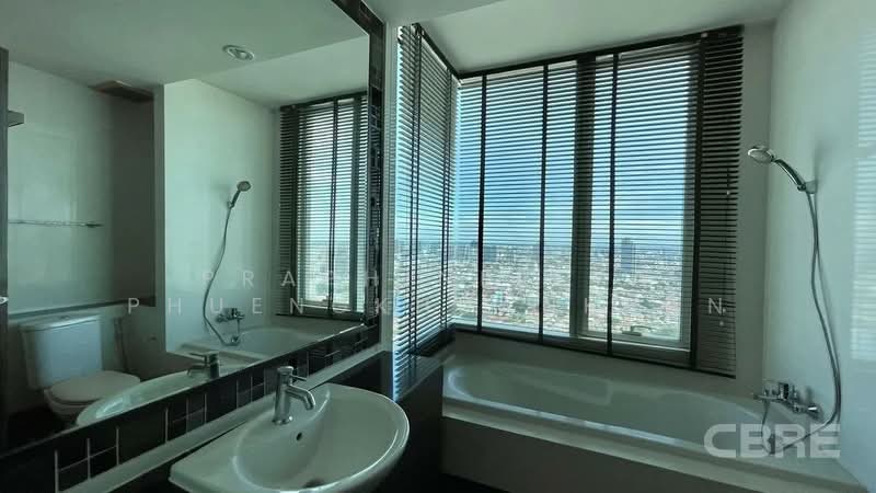 Watermark Chaophraya, Bangkok, Soi Charoennakorn 39-41, Charoennakorn Road, Bang Lam Phu Lang, Khlong San, Bangkok, 3 Bedrooms, 145 sqm, Condo For Sale, by Praphinleeya Phuengkhuankhan, 500413577 - DDproperty.com