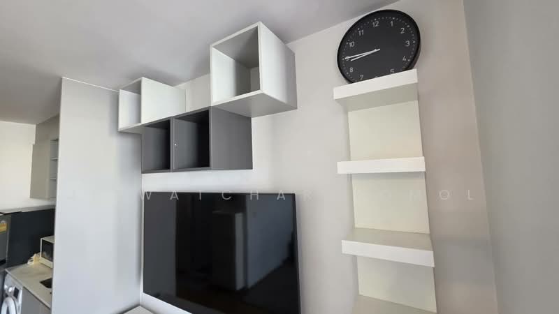 Noble Revo Silom, Bangkok, 88 Soi Surasak Surasak Road, Silom, Bang Rak, Bangkok, 1 Bedroom, 34 sqm, Condo For Rent, by Tanapat Jitwatcharakomol, 500413598 - DDproperty.com