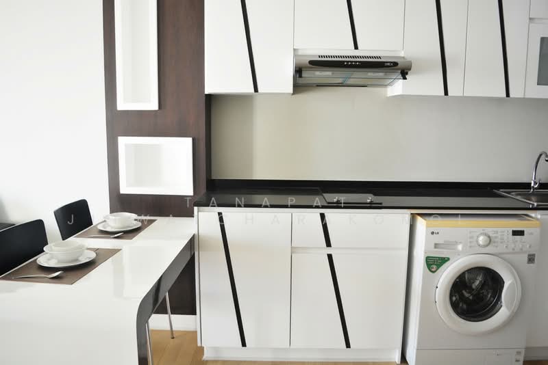 Noble Refine, Bangkok, Soi Sukhumvit 26, Sukhumvit Road, Khong Tan, Khlong Toei, Bangkok, 1 Bedroom, 50 sqm, Condo For Rent, by Tanapat Jitwatcharakomol, 500413599 - DDproperty.com