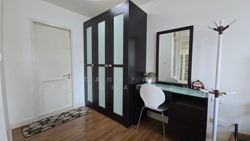 The Clover Thonglor Residence, Bangkok, Soi Sukhumvit 55, Khlong Tan Nua, Watthana, Bangkok, 1 Bedroom, 46 sqm, Condo For Rent, by Tanapat Jitwatcharakomol, 500413635 - DDproperty.com
