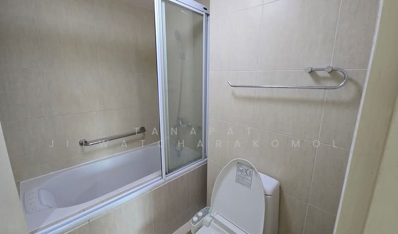 The Clover Thonglor Residence : เดอะ โคลเวอร์ ทองหล่อ เรสซิเดนซ์, กรุงเทพ, ซอยสุขุมวิท 55, คลองตันเหนือ, วัฒนา, กรุงเทพ, 46 ตร.ม., คอนโด ให้เช่า, โดย Tanapat Jitwatcharakomol, 500413635 - DDproperty.com