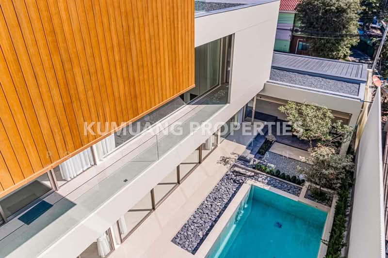 Ultra Luxury Residence with 5 Bedrooms, Chiang Mai, Su Thep, Muang Chiang Mai, Chiang Mai, 5 Bedrooms, 925 sqm, Single Detached House For Sale, by Tanannat Porntadapattanayothin, 500413636 - DDproperty.com