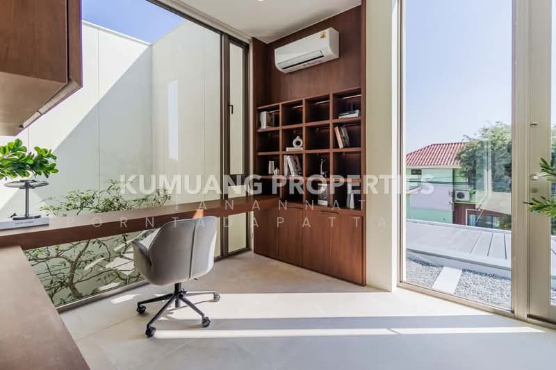 Ultra Luxury Residence with 5 Bedrooms, Chiang Mai, Su Thep, Muang Chiang Mai, Chiang Mai, 5 Bedrooms, 925 sqm, Single Detached House For Sale, by Tanannat Porntadapattanayothin, 500413636 - DDproperty.com