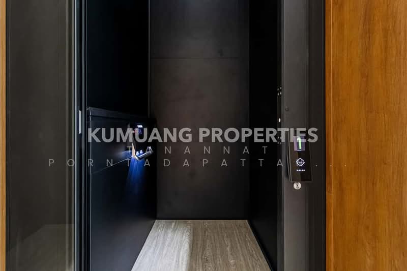 Ultra Luxury Residence with 5 Bedrooms, Chiang Mai, Su Thep, Muang Chiang Mai, Chiang Mai, 5 Bedrooms, 925 sqm, Single Detached House For Sale, by Tanannat Porntadapattanayothin, 500413636 - DDproperty.com