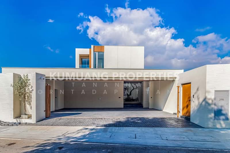 Ultra Luxury Residence with 5 Bedrooms, Chiang Mai, Su Thep, Muang Chiang Mai, Chiang Mai, 5 Bedrooms, 925 sqm, Single Detached House For Sale, by Tanannat Porntadapattanayothin, 500413636 - DDproperty.com