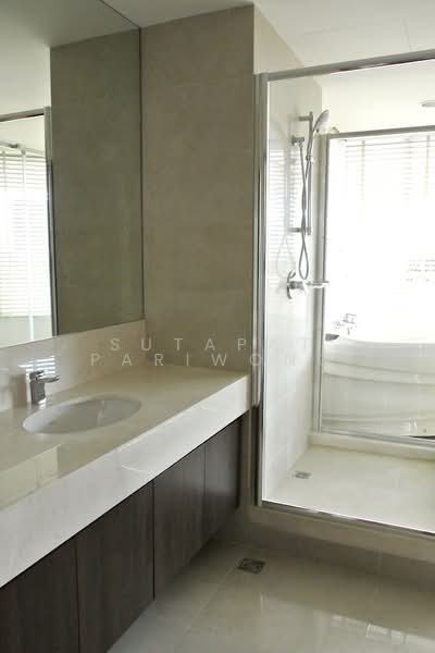 La Cascade, Bangkok, Eakamai, Khlong Tan Nua, Watthana, Bangkok, 4 Bedrooms, 362 sqm, Condo For Rent, by Sutapat Pariwong, 500413644 - DDproperty.com