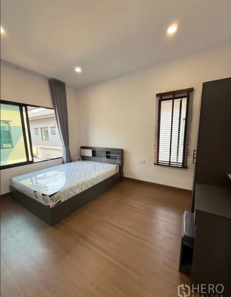 Britania Bangna-Srivaree, Samut Prakan, Village No. 6, Srisa Chorakhe Yai, Bang Sao Thong, Samut Prakan, 4 Bedrooms, 190 sqm, Single Detached House For Rent, by Hero Realtor Co., Ltd., 500413665 - DDproperty.com