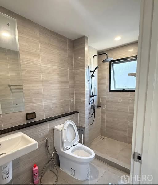 Britania Bangna-Srivaree, Samut Prakan, Village No. 6, Srisa Chorakhe Yai, Bang Sao Thong, Samut Prakan, 4 Bedrooms, 190 sqm, Single Detached House For Rent, by Hero Realtor Co., Ltd., 500413665 - DDproperty.com