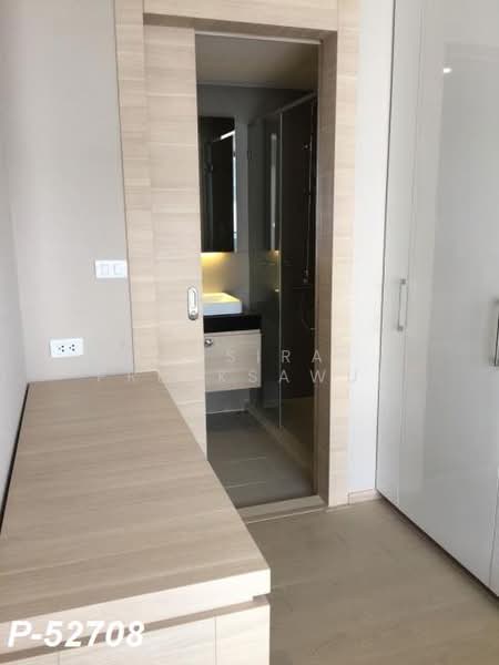Klass Silom, Bangkok, 52 Silom Road, Silom, Bang Rak, Bangkok, 1 Bedroom, 33 sqm, Condo For Rent, by Susira Preuksawun, 500413669 - DDproperty.com