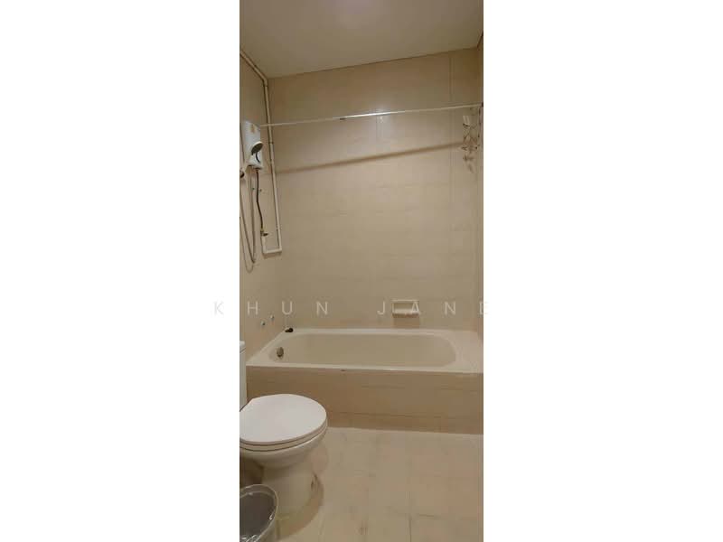 Townhouse for Rent in Ekkamai (SPSJP495), Bangkok, สุขุมวิท, Phra Kanong Nua, Watthana, Bangkok, 5 Bedrooms, 300 sqm, Townhouse For Rent, by Khun Jane, 500413692 - DDproperty.com
