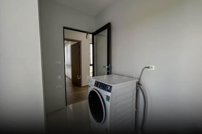 Aerie Srinakarin-Krungthepkreetha, Bangkok, Srinakarin - Romklao Road, Khlong Song Ton Nun, Lat Krabang, Bangkok, 5 Bedrooms, 350 sqm, Single Detached House For Sale, by Khun Poon, 500413721 - DDproperty.com
