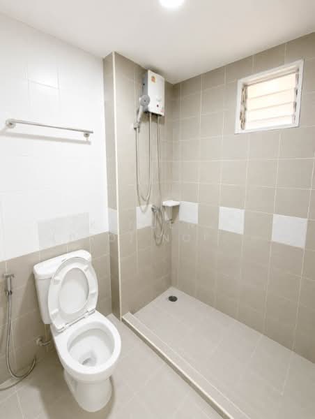 Lumpini Condo Town Bodindecha Ramkhamhaeng, Bangkok, Soi Ramkhamhaeng 43/1, Phlapphla, Wang Thonglang, Bangkok, 1 Bedroom, 28 sqm, Condo For Sale, by Kanueng (Pro) Noppornpitak, 500413727 - DDproperty.com