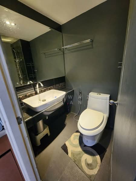 Lumpini Park Rama 9-Ratchada, Bangkok, 888 Chaturathit Road, Bang Kapi, Huai Khwang, Bangkok, 1 Bedroom, 30 sqm, Condo For Sale, by Fazwaz (Thailand) Co., Ltd., 500413785 - DDproperty.com