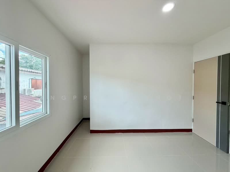 ขายบ้านรีโนเวทใหม่ หมู่บ้านกานดา เพชรเกษม81 (Kanda Phetkasem81), Bangkok, Nong Kham, Nong Khaem, Bangkok, 2 Bedrooms, 64 sqm, Townhouse For Sale, by Ingprapha(Ing), 500413797 - DDproperty.com