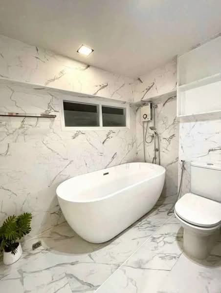 Tara Ruen Ake, Bangkok, 17 Soi Ramkhamhaeng 43/1, Phlapphla, Wang Thonglang, Bangkok, 2 Bedrooms, 81 sqm, Condo For Rent, by Khlueanphon Nukulsirisak, 500413813 - DDproperty.com