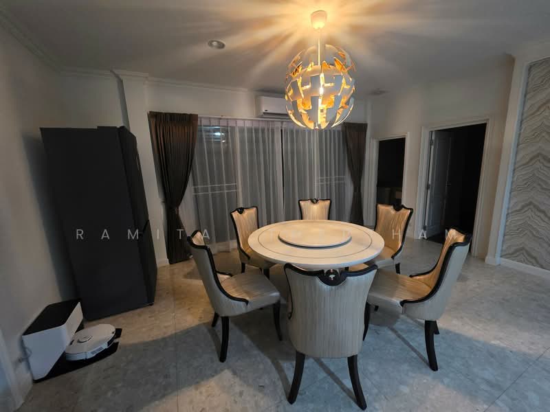 Bangkok Boulevard Rama 9-Srinakarin, Bangkok, Krungthep Kreetha Road, Saphan Sung, Bangkok, 4 Bedrooms, 320 sqm, Single Detached House For Rent, by Ramita Theptham, 500413845 - DDproperty.com