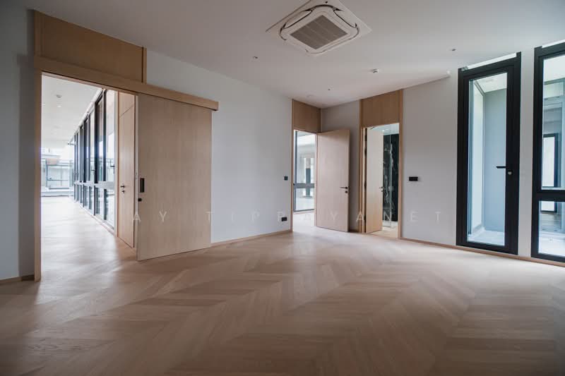 Sonle Residences, Bangkok, Wong Sawang, Bang Sue, Bangkok, 6 Bedrooms, 1,595 sqm, Single Detached House For Sale, by Kay Tippayanet, 500413885 - DDproperty.com