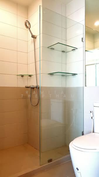 IDEO Q Chula - Samyan, Bangkok, 660-662 Rama 4 Road, Maha Phrutharam, Bang Rak, Bangkok, 1 Bedroom, 34 sqm, Condo For Rent, by Ramita Theptham, 500413912 - DDproperty.com