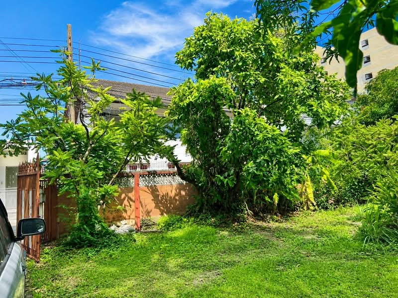 ขายที่ดินลาดพร้าว พร้อมสิ่งปลูกสร้าง 398 ตร.ว. ซอยลาดพร้าว 1 แยก 4-5 ใกล้ Central ลาดพร้าว และ MRT, กรุงเทพ, จอมพล, จตุจักร, กรุงเทพ, 1,592 ตร.ม., ที่ดิน ขาย, โดย ช่องทางการติดต่อ, 500413920 - DDproperty.com