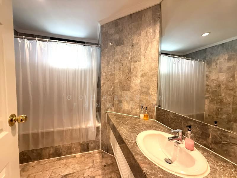 Trinity Complex : ทรินิตี้ คอมเพล็กซ์, กรุงเทพ, ซอย นราธิวาสราชนครินทร์ 3, สีลม, บางรัก, กรุงเทพ, 175 ตร.ม., คอนโด ให้เช่า, โดย Gochaporn Fongsupa, 500413924 - DDproperty.com