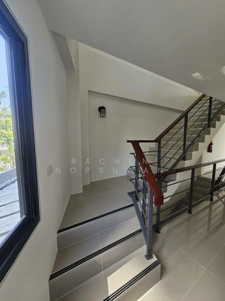 Three-story townhome for sale in the heart of Hat Yai city. 26.3 square wa (approx. 86.2 sq m), Songkhla, Hat-Yai, Hat Yai, Songkhla, , 243 sqm, Shophouse For Sale, by Rachen Nopsuwan, 500413926 - DDproperty.com