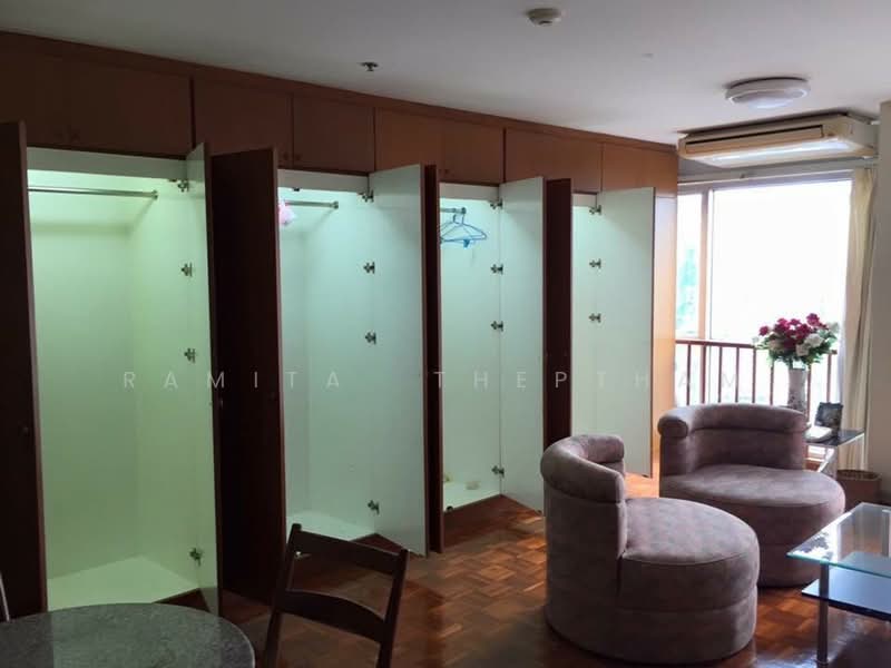 Silom Suite, Bangkok, Soi Sathorn 12, Sathorn Road, Silom, Bang Rak, Bangkok, 1 Bedroom, 55 sqm, Condo For Rent, by Ramita Theptham, 500413954 - DDproperty.com