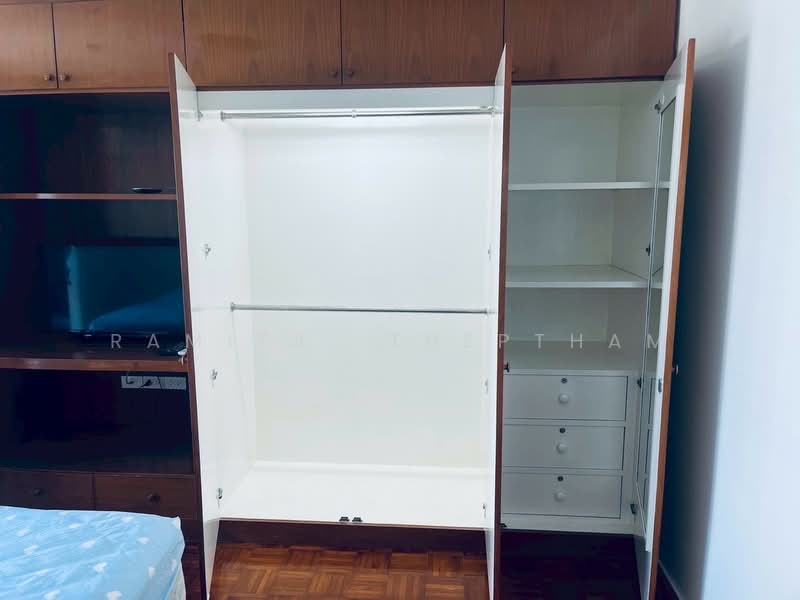 Silom Suite : สีลม สวีท, กรุงเทพ, ซอยสาทร 12 ถนนสาทร, สีลม, บางรัก, กรุงเทพ, 55 ตร.ม., คอนโด ให้เช่า, โดย Ramita Theptham, 500413954 - DDproperty.com