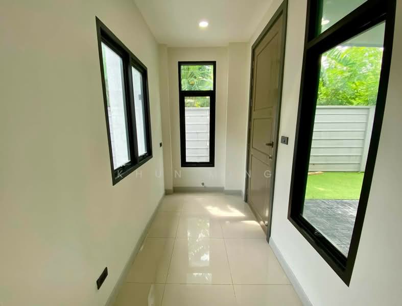 For Rent | SPACE Home Office Sukhumvit 101/1 | 4-Storey Corner Unit (SPSMG70), Bangkok, วชิรธรรมสาธิต, Bang Chak, Phra Khanong, Bangkok, 3 Bedrooms, 237 sqm, Townhouse For Rent, by Khun Ming, 500413964 - DDproperty.com
