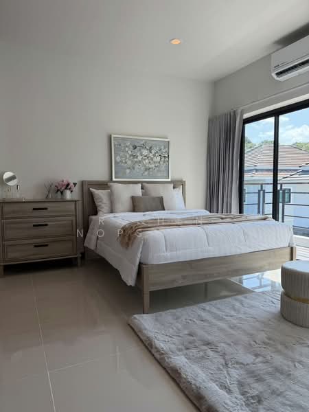 Luxury 3-story house with swimming pool for rent in Koh Kaew, Phuket. 63 square wa, Phuket, Ko Kaeo, Muang Phuket, Phuket, 5 Bedrooms, 240 sqm, Villa For Rent, by Rachen Nopsuwan, 500413985 - DDproperty.com
