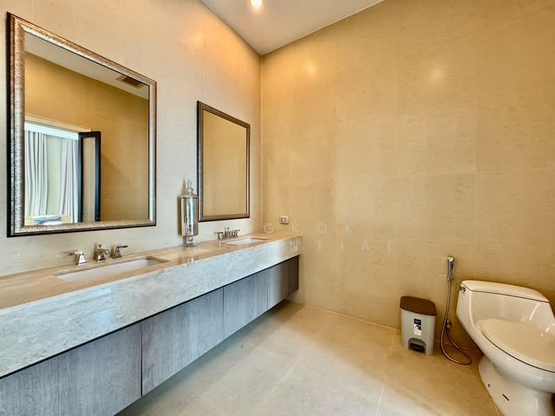 The Capital Ekamai-Thonglor, Bangkok, 2898 New Petchaburi Rd, Bang Kapi, Huai Khwang, Bangkok, 2 Bedrooms, 175 sqm, Condo For Sale, by Bangkok Residential, 500414006 - DDproperty.com